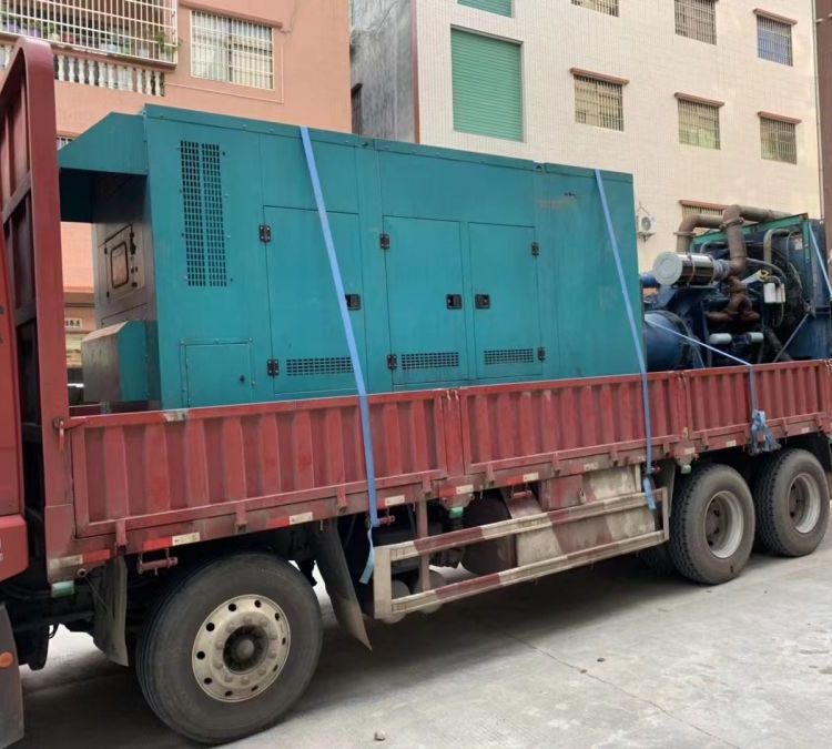 左贡如何在不同负载率下确保 400KW 柴油发电机组的正常运行？